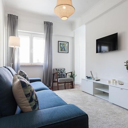 리스본 Flh Graca Charming Flat With Balcony 아파트 외부 사진