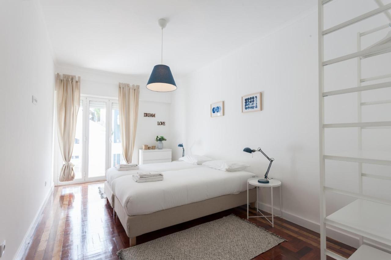 리스본 Flh Graca Charming Flat With Balcony 아파트 외부 사진